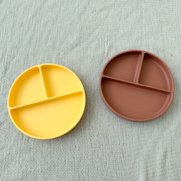 Mushie Mauve + Yellow Divided Silicone Plates - Set of 2 - Picture 1 of 2